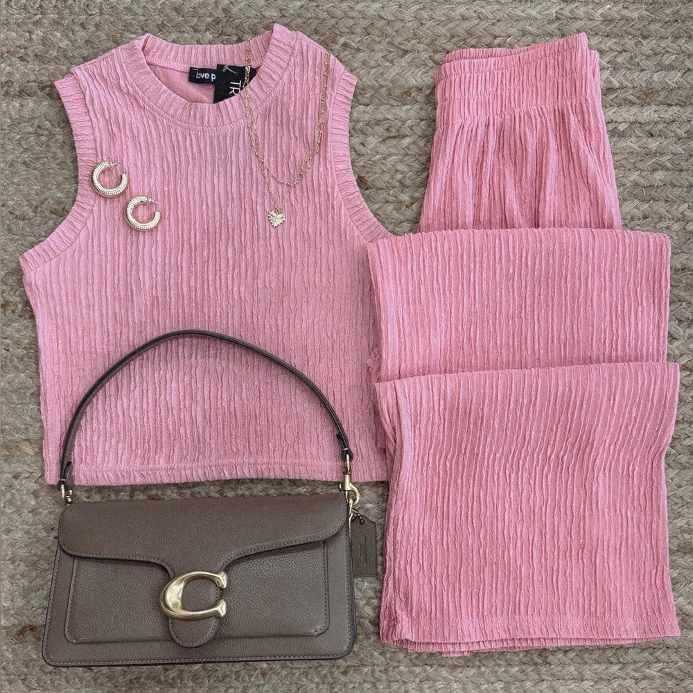 Nwt Kellyn Set Love poem 2 piece set crop top pink size large lounge lightweight